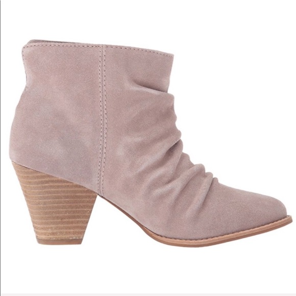 Slouch Ruched Top Chunky Heel Western Ankle Boots - Picture 2 of 4